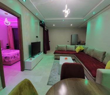 Semlalia Apartment | Modern Apartment with Pools & Free Parking