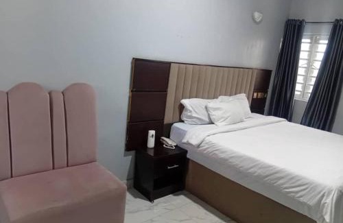 Ibadan House | Onicron Guest Inn