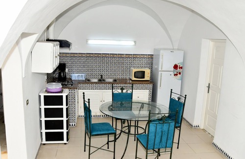 Hammamet Sud House | quiet and secure bungalow residence in a tourist street