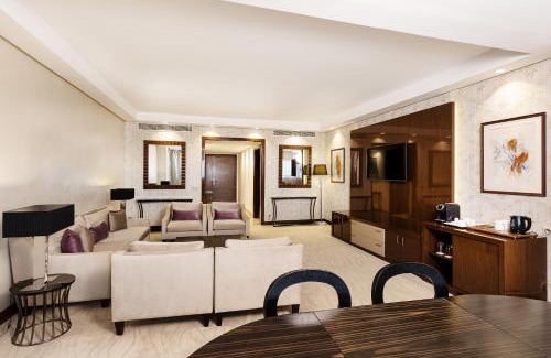 Bab Bhar Hotel | Radisson Blu Hotel & Convention Center, Tunis