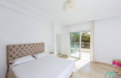 Ain Zaghouen Nord Apartment | Rd Panorama: Superbe apt avec terrasse + vue forêt