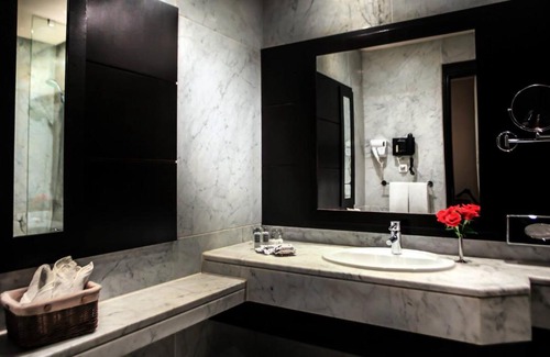 Yasmine Hotel | The Russelior Hotel & Spa