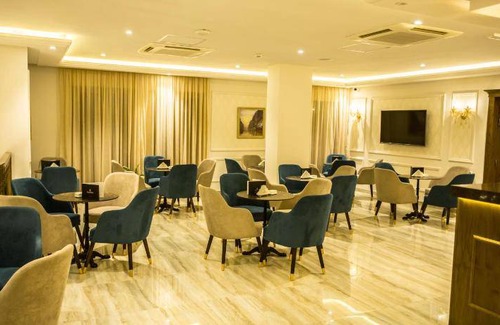 Arrondissement El Bosten Hotel | 58 m² Hotel ∙ 127 guests