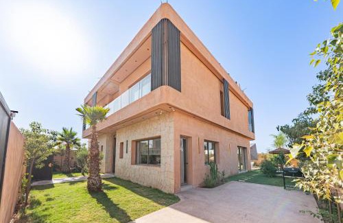 El Makina Villa | Villa Nabil byTheCasaEdition
