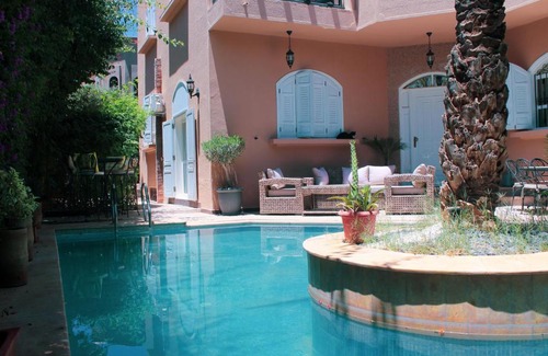 Menara Villa | Villa nadia
