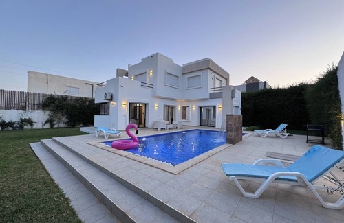 Aghir House | Villa Zakaria