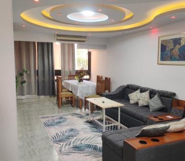 Al-Muntazah Apartment | المعموره الشاطئ