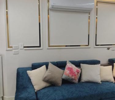 Al-Manasrah Resort | شاليه 3 غرف فيو بحر