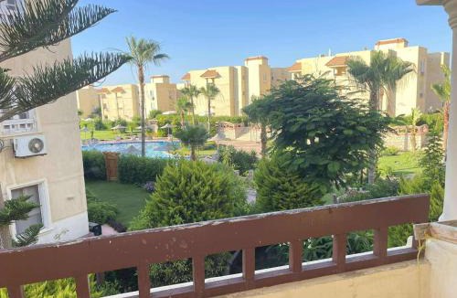 Al-Hammam Ski Chalet | شاليه مارسليا بيتش