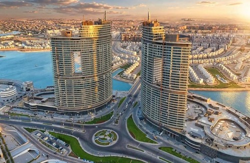 Al Alamayn Apartment | شقة عالية في السماء بغرفتي نوم في ذا جيت على مسافة سير على الأقدام إلى الشاطئ والمقاهي