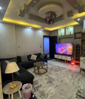 Pyramids Gardens Apartment | شقة فاخرة