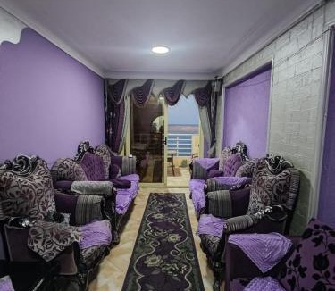 Al-Muntazah Apartment | شقة مفروشة وش بحر مكيفة ابوقير