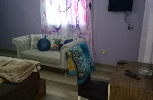 Al Duqqi Apartment | شقه فندقيه1