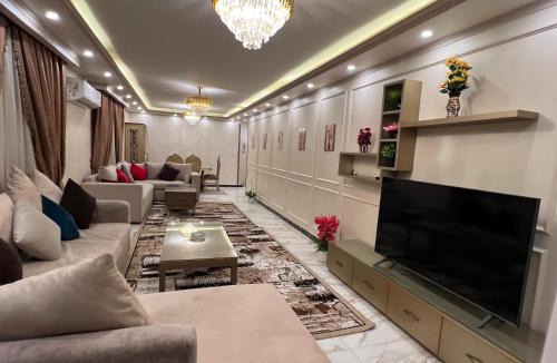 Agouza Apartment | عمارة رقم 7 شارع الغزل والنسيج