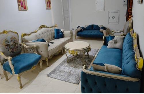 New Cairo Bed & Breakfast | غرفة ماستر بتراس سكن العاصمة
