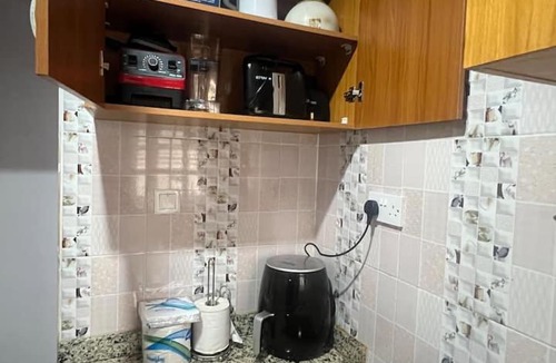 Ikeja Hotel | 皇庭酒店 The Cromwell Courtyard Hotel