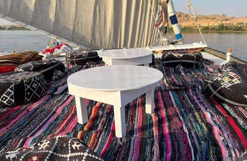 Aswan Boat Rental | 11 m² Houseboat ∙ 2 bedrooms ∙ 13 guests