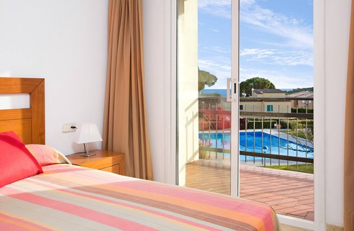 Calella de Palafrugell Apartment | 1CB E6 - 2 Bedrooms apartment in a very quiet area with garden and community pool near the beach of Calella de Palafrugell
