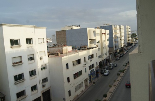 Mont Fleuri Apartment | 2 Bed Rooms Apartment- 2 min to the CityCenter -Omar Residency by ZenStay