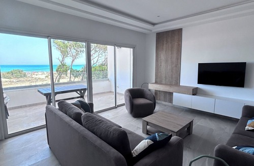Raoued Apartment | 2-bedroom apartment facing the sea