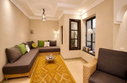 Sidi Bou Amar House | 2-bedroom riad in enchanting Marrakech with cool AC breeze