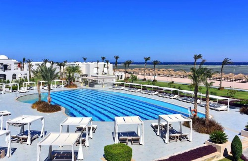Sharm El Sheikh Hotel | 2 Contemporary Rooms Close to Nabq Bay Vibrant Center Shops and Fun Spots