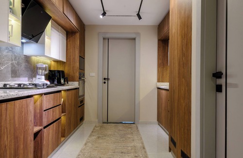 Al Duqqi Apartment | 3 bedroom apartment