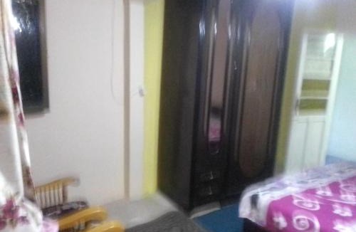 Bab Sharqi Hostel | 35 كامب شيزار ادفو استديوغرفةبحمام خاص ومطبخ صغير