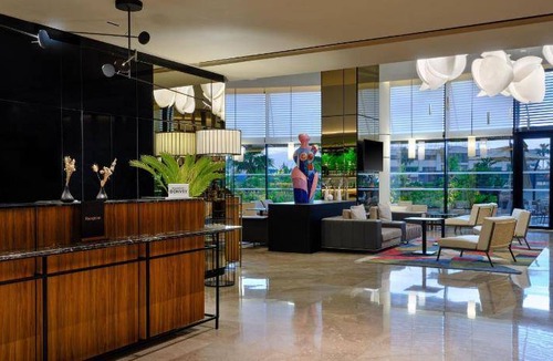 Centre Urbain Nord Hotel | 41 m² Hotel ∙ 3 guests