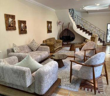 Mobarak City Villa | 450 m² Villa ∙ 5 bedrooms ∙ 10 guests
