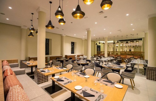 Ouahat Sidi Brahim Hotel | 48 m² Hotel ∙ 127 guests