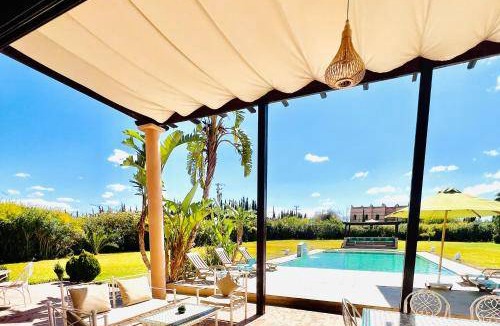 Sidi Abdallah Ghiat Resort | 5000 m² Resort ∙ 5 bedrooms ∙ 14 guests