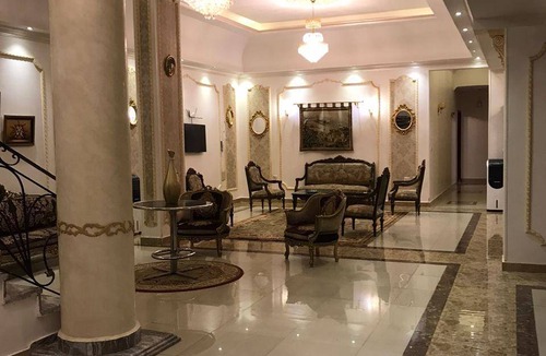 6th of October City Villa | 600 m² Villa ∙ 5 bedrooms ∙ 15 guests