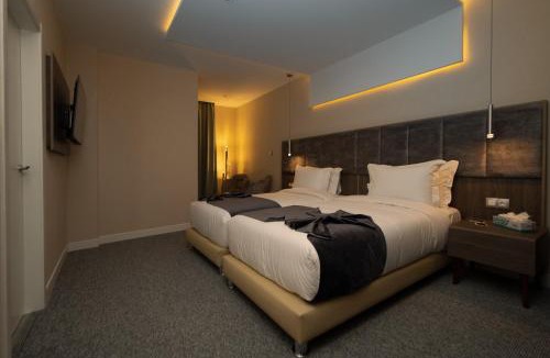 Hydra Hotel | AD Hotel Pont D'Hydra