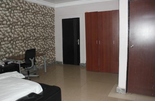 Osogbo Hotel | Adbates Suites and Recreation