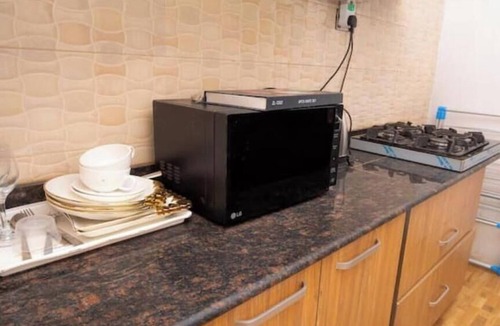 Ofin Apartment | Adunni Apartment – Cozy 1-Bedroom Stay with Spacious Lounge, Wi-Fi & Security
