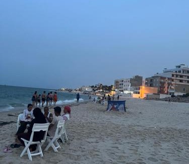 Chott Mariem Villa | Agréable villa proche de la mer a Chott Meriem
