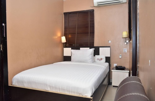 Ikorodu Hotel | Ai-Royal Hotel & Suites