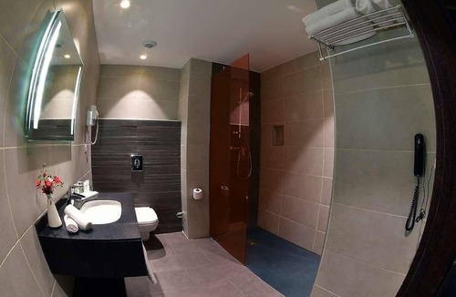 Bab Ezzouar Hotel | Al Naya Hotel