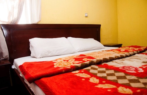 Ikotun Hotel | Alfoscar Hotel & Suites