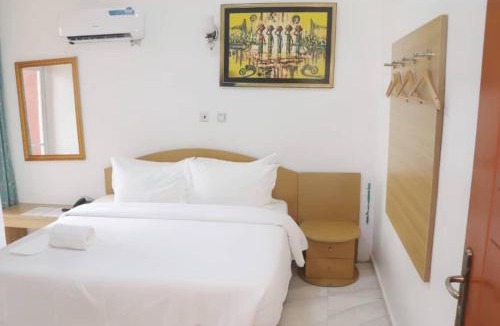 Ikeja Hotel | Aotel Hotel Lagos Owodunni