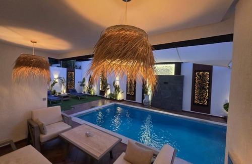 Mrezga Apartment | Apart luxe 02 chambres avec Piscine privée