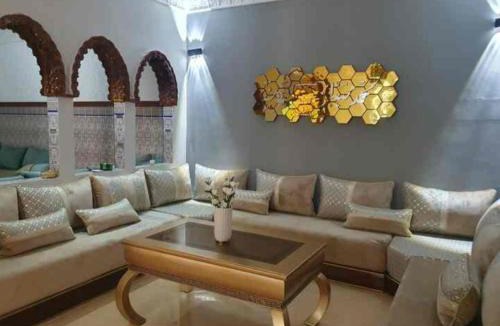 Fnideq House | Apartamento Fnideq, Familia, Bienestar y mercado
