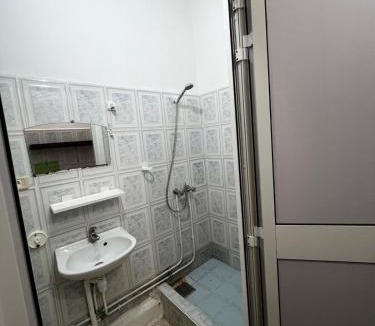 Sakiet Eddaier Apartment | Apartment near sea
