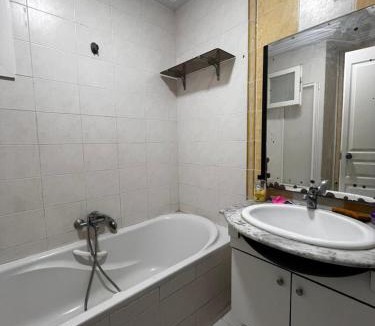El Aouina Apartment | Appartement Diar Sokra