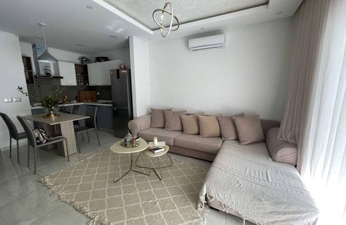 Hammamet Sud Apartment | Appartement Haut Standing Dans un Résidence a Yasmine Hammamet 100m a la mer