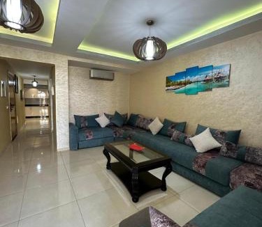 Tamraght Apartment | Appartement Vue Piscine et Mer