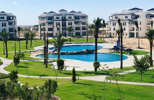 Al Alamayn Ski Chalet | Arco Lagoon Private Garden Chalet Pool View North Coast I Alamein العلمين ا شاليه فاخر بحديقة خاصة ا مباشر حمام السباحة