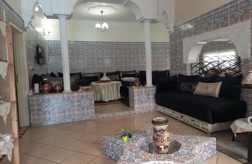 Tanougha House | Atlas Escape Mountain Retreat near Beni Mellal and Ain Asserdoun
