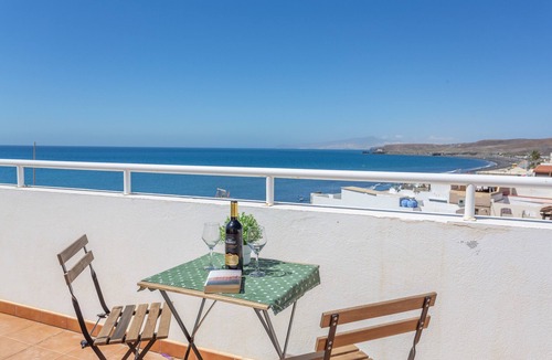 Tarajalejo Apartment | Beachfront Apartment in Tarajalejo with Sea Views and Shared Terrace